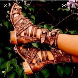 ISO Freebird moonflower size 8 DONT PURCHASE